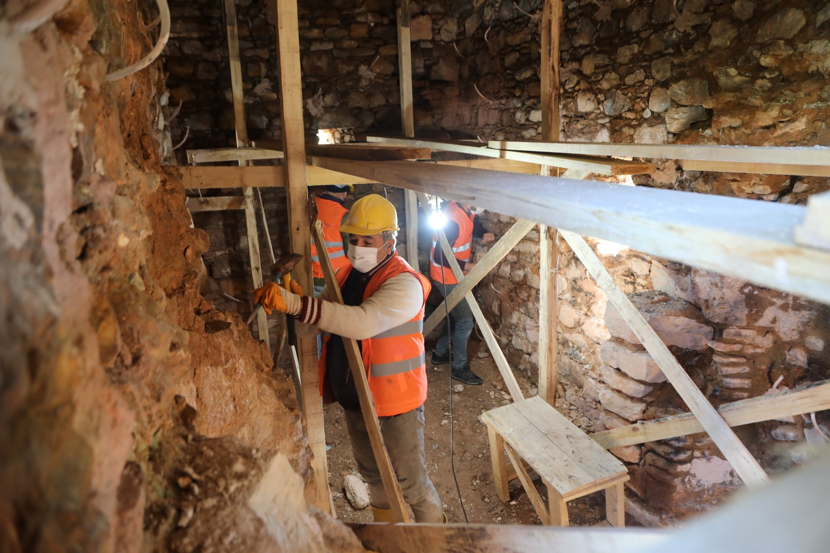 Bizans döneminden kalma eser yeniden ortaya çıkarıldı - Resim : 4