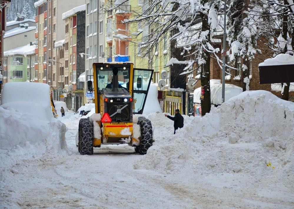 Karadeniz'in o ilinde kar kalınlığı 2 metre - Resim : 2