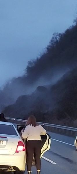 Karadeniz Sahil Yolu ulaşıma açıldı - Resim : 3