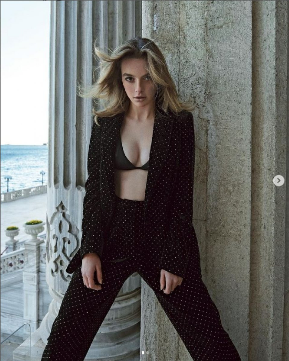 Güzel oyuncu Melis Sezen, yeni pozlar için objektif karşısına geçti - Resim : 3