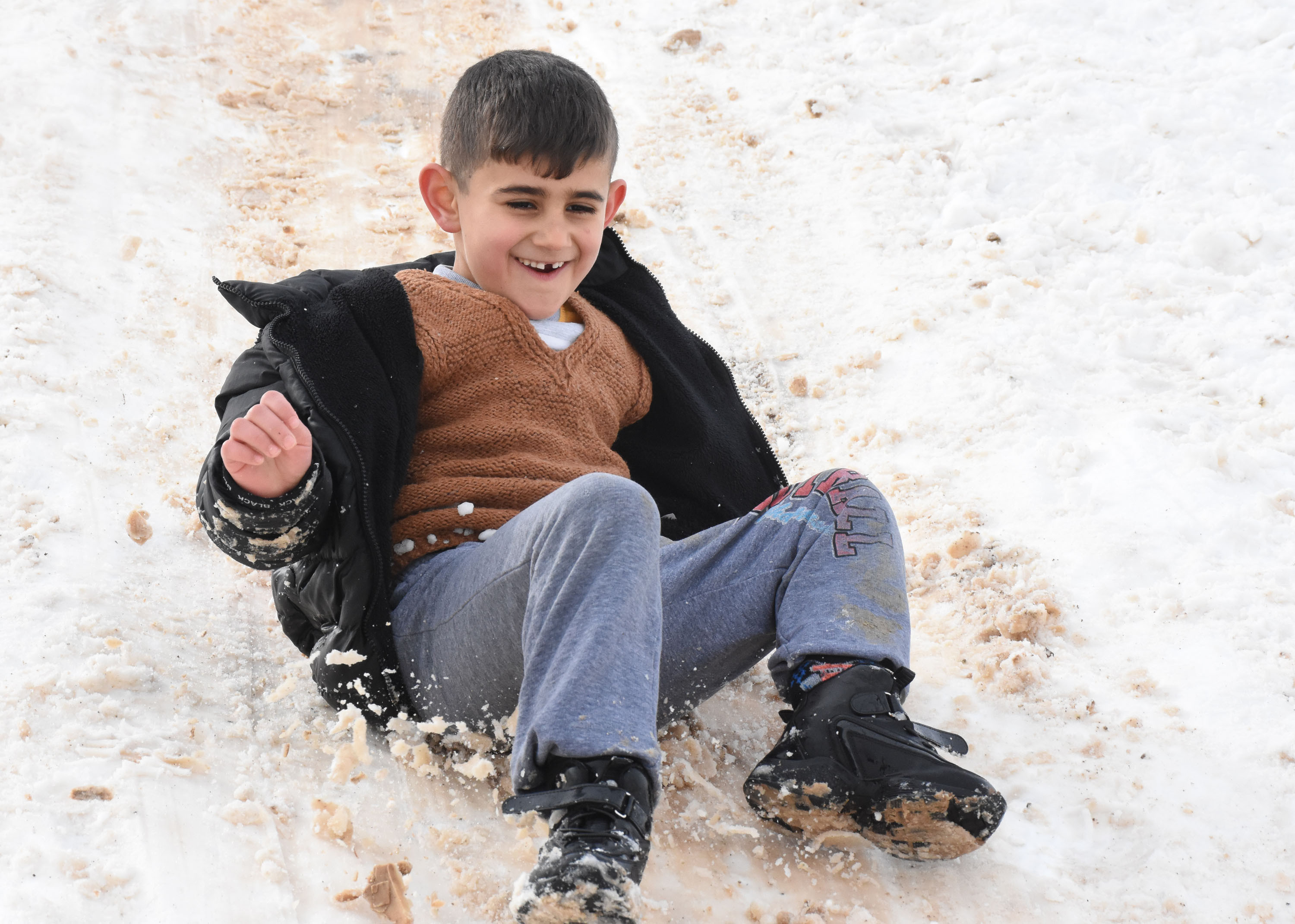 Kayak merkezine gidemeyen çocukların uğrak yeri 'Yumurtatepe' - Resim : 8