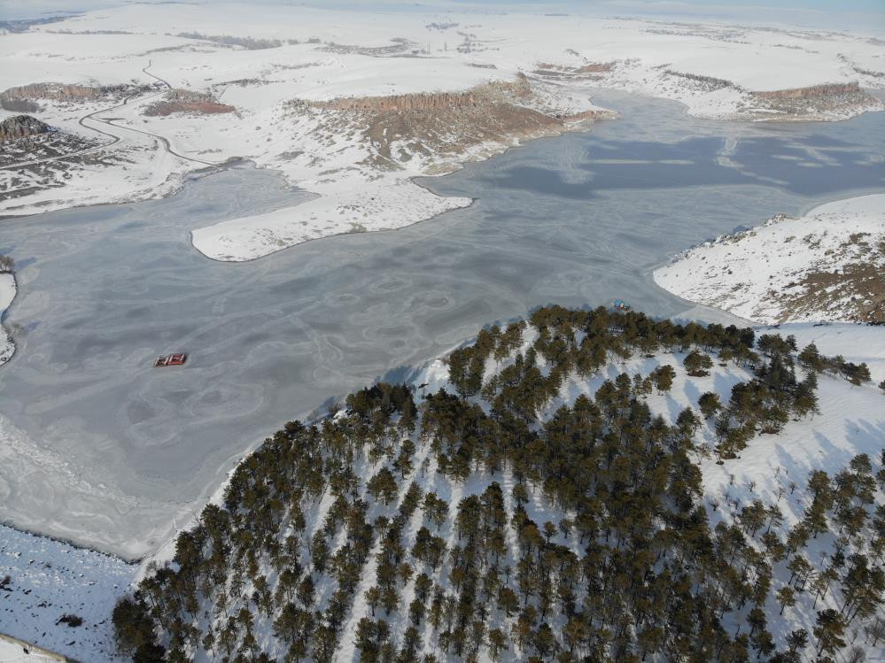 Baraj buz tuttu - Resim : 1