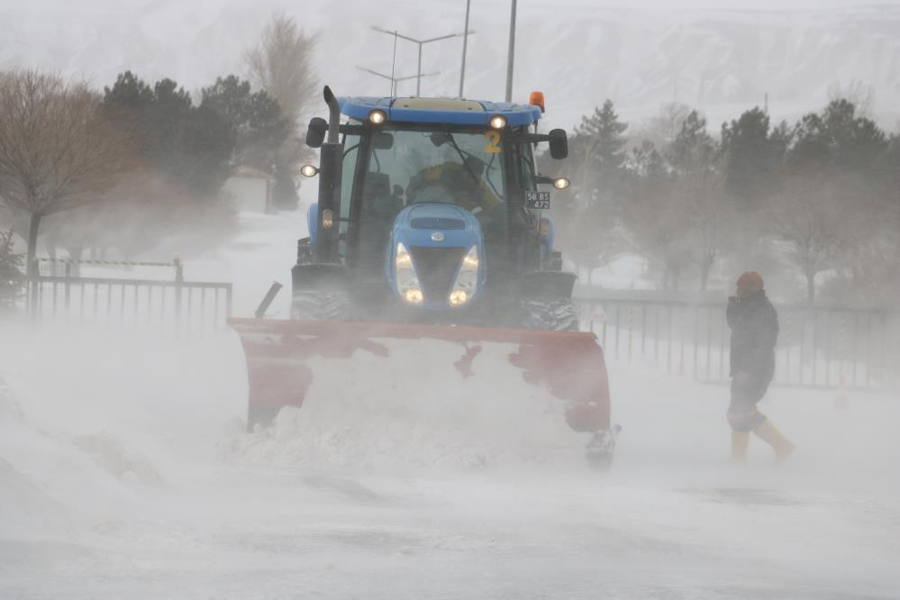 Sivas’ta okullar bugün tatil - Resim : 1