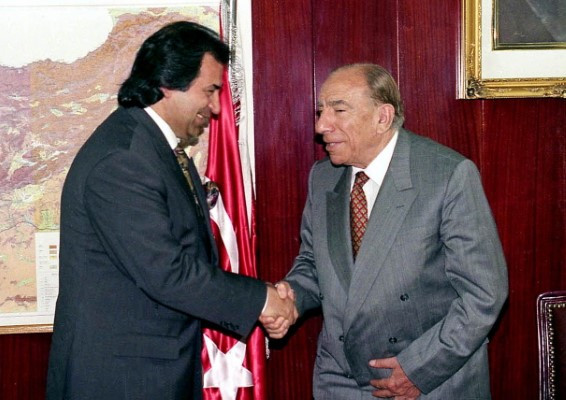 Ünlü gazeteci Muammer Elveren'in arşivinden Başbuğ Alparslan Türkeş'in laiklik hakkında neler söyledi çıktı - Resim : 5