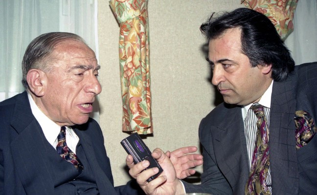 Ünlü gazeteci Muammer Elveren'in arşivinden Başbuğ Alparslan Türkeş'in laiklik hakkında neler söyledi çıktı - Resim : 2