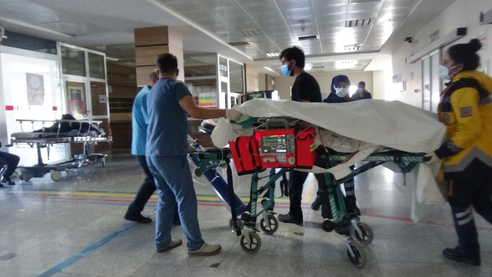 Hırsızlar 86'lık dede ile karısını bıçakladı - Resim : 2