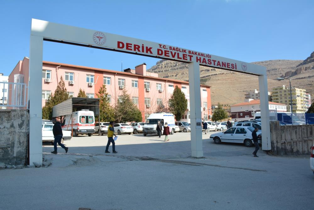 Sokak köpekleri 3 kişiye parçaladı - Resim : 3