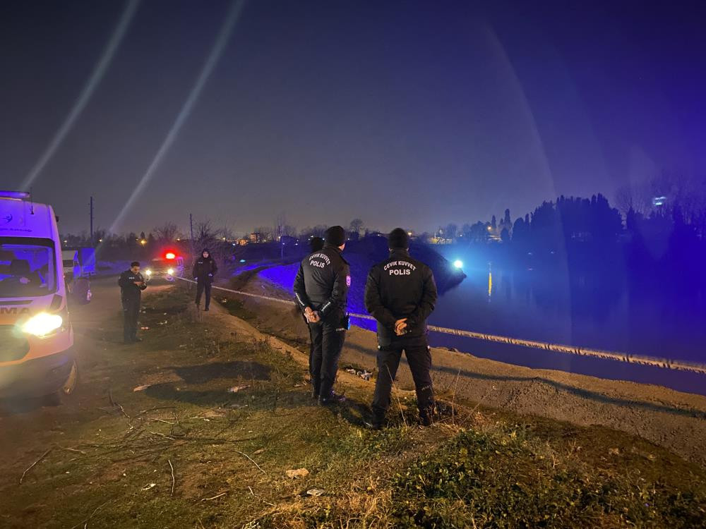 Kovalanan genç ölüme kulaç attı - Resim : 5