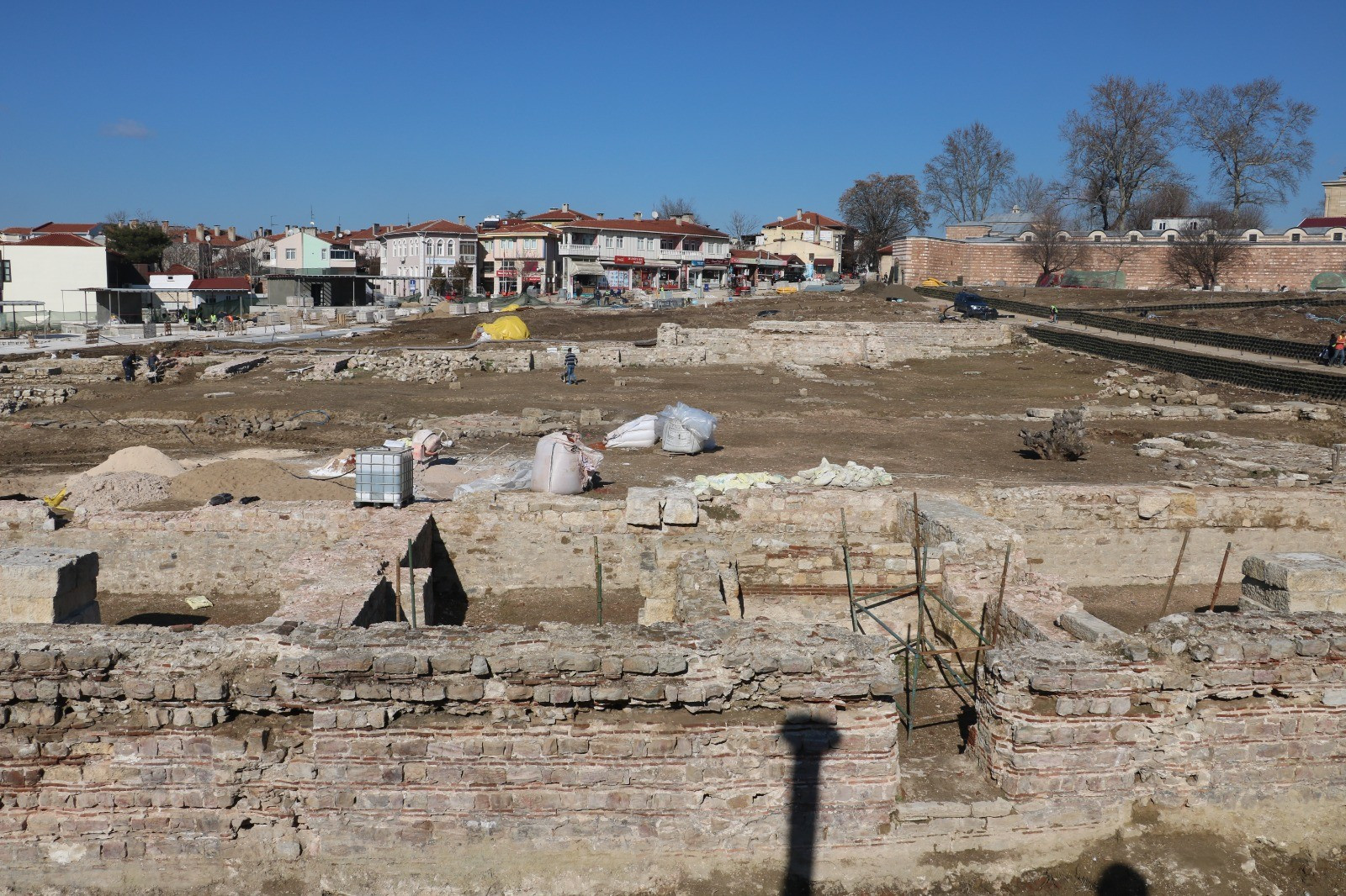 Selimiye'de Mihrap Kubbesi üzerinde kalem işi raspalarına başlandı - Resim : 3