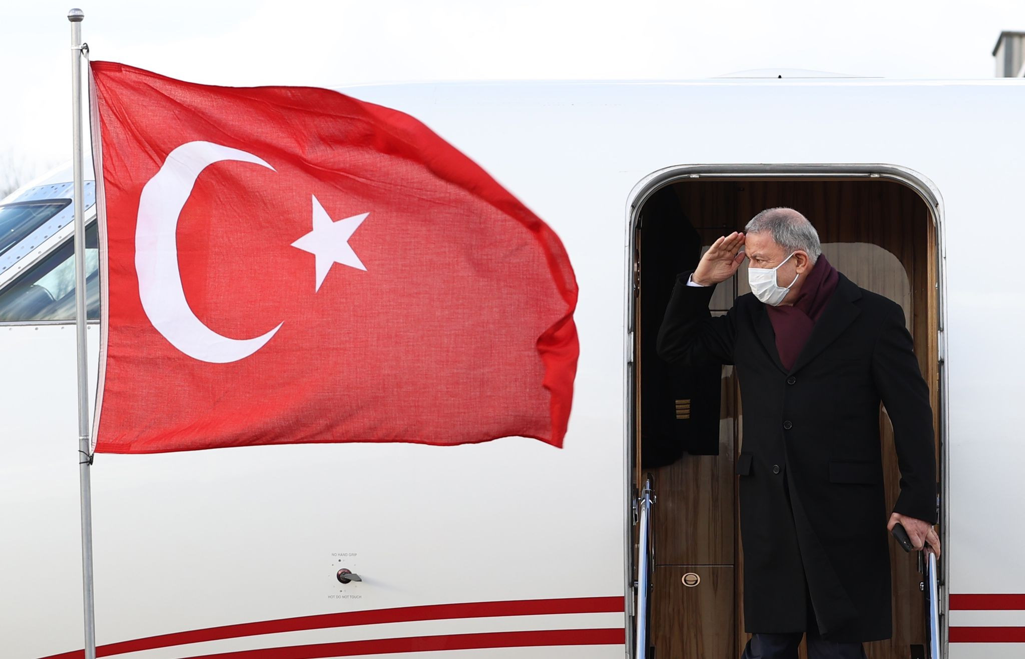 Milli Savunma Bakanı Akar Almanya'da - Resim : 1