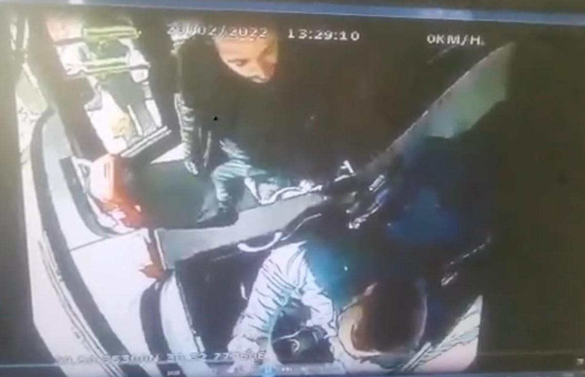 Otobüs şoförünü bıçaklayan şüpheli tutuklandı - Resim : 2