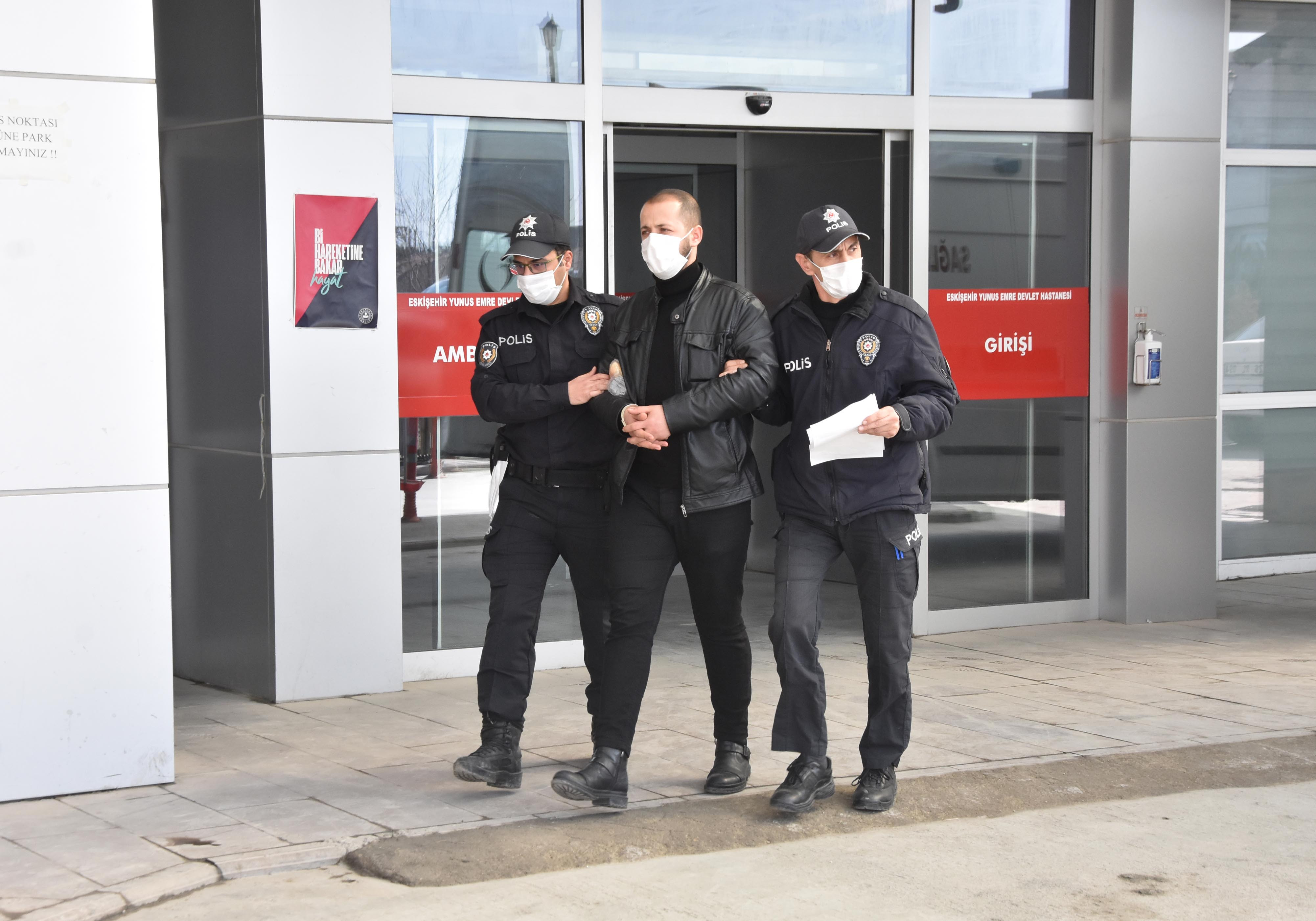 Otobüs şoförünü bıçaklayan şüpheli tutuklandı - Resim : 4