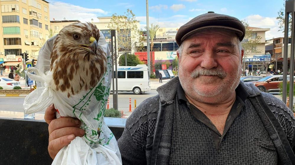 Hakkı Bulut hayranı şahin doğaya salındı - Resim : 2