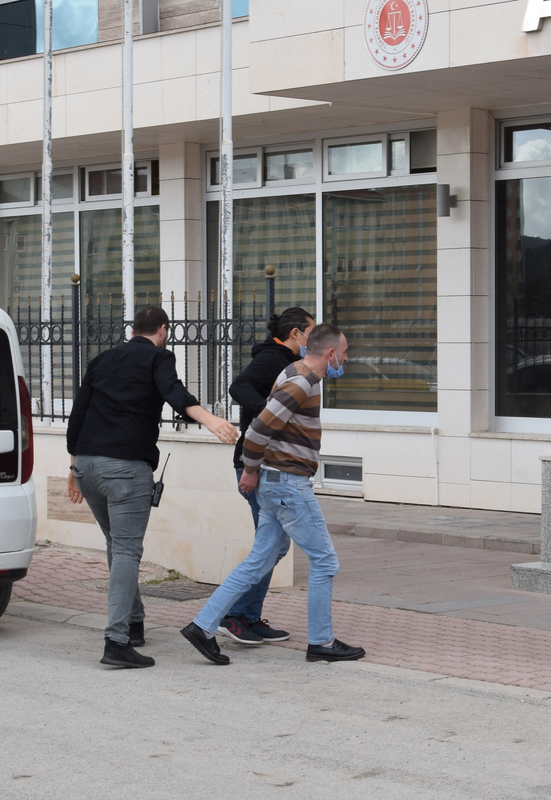 İki kişiyi 'Size rüşvet vermem' diyerek vurmuş - Resim : 4