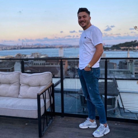 'O Ses Türkiye' yarışmacısına silahlı saldırı - Resim : 9