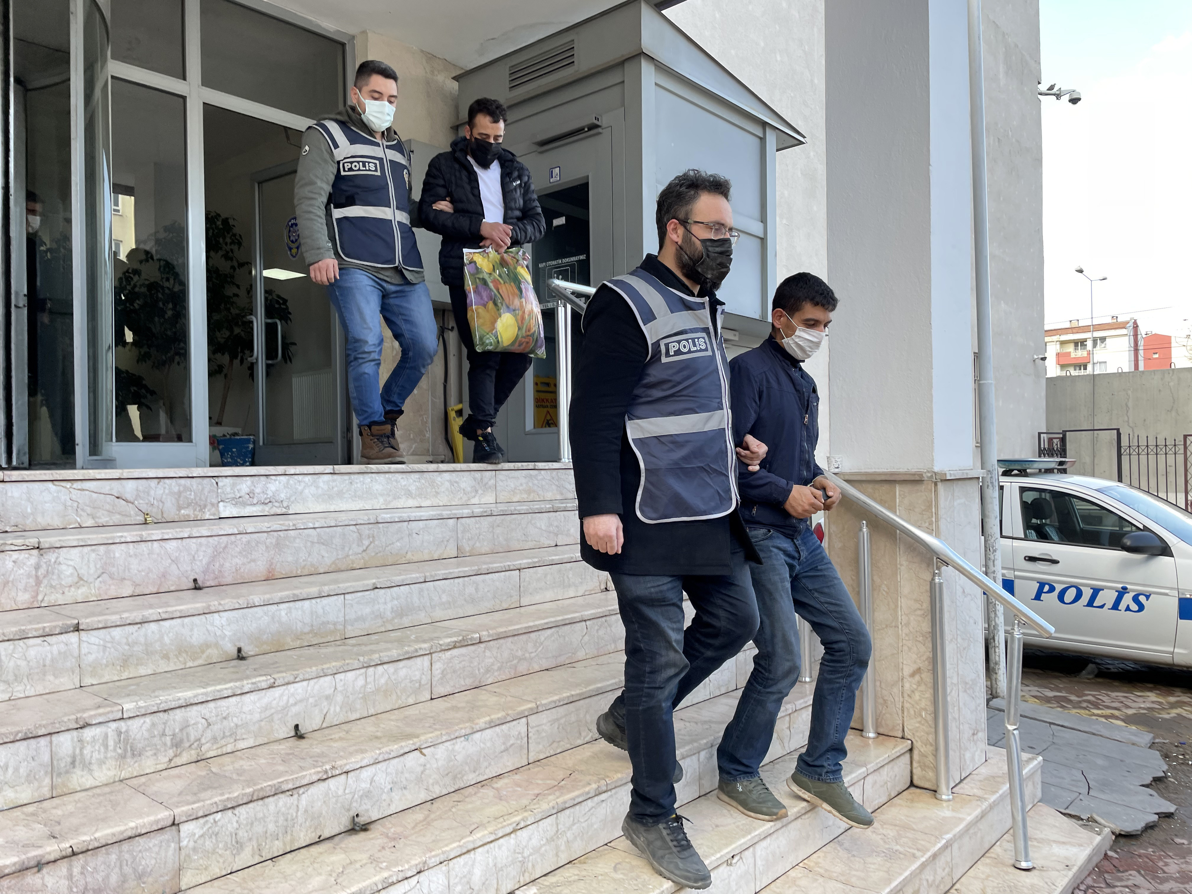 Kayseri'de çeşitli suçlardan aranan 94 kişi yakalandı - Resim : 1