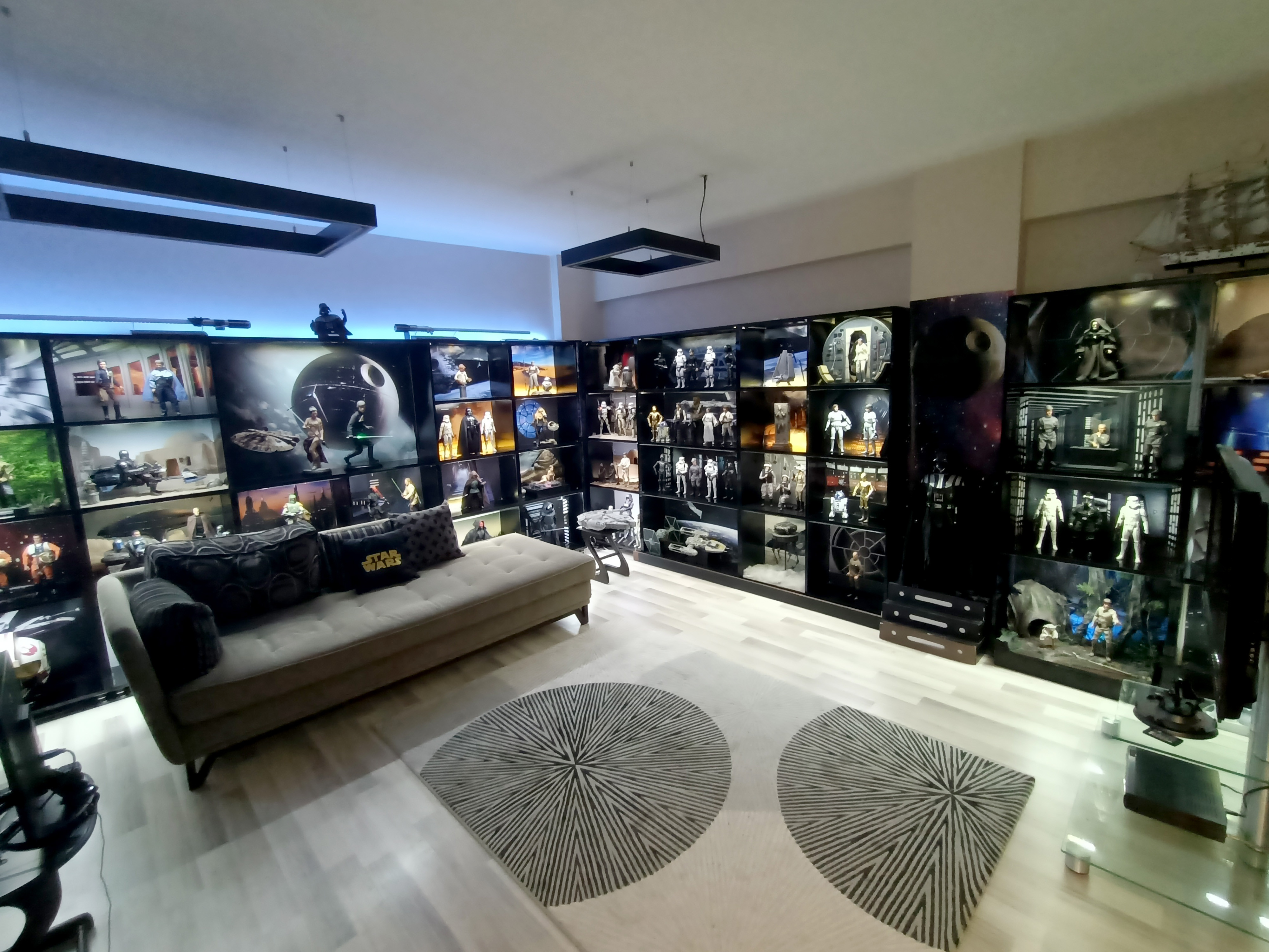 Evini ‘Star Wars’ müzesine çevirdi! 30 yıldır biriktiriyor… - Resim : 10