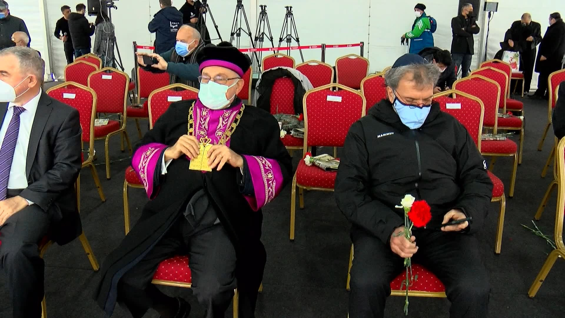 Struma faciasında hayatını kaybedenler Sarayburnu'nda anıldı - Resim : 9