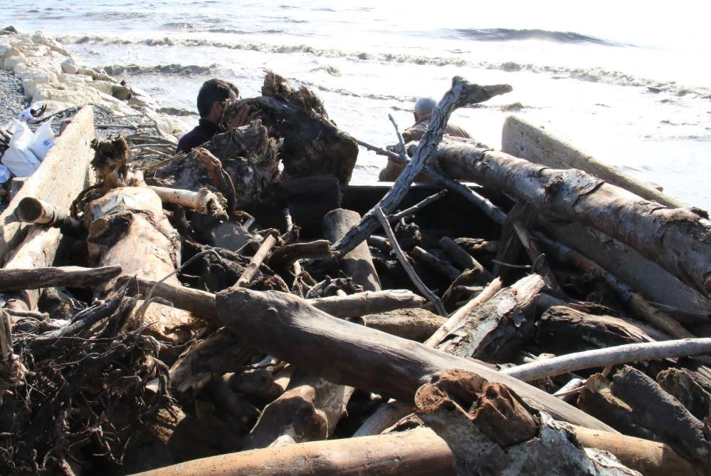 Mersin'de yüzleri sel suları güldürdü - Resim : 9