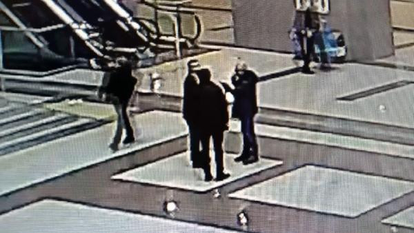 Sahte MİT'çiye adliyede suçüstü - Resim : 2