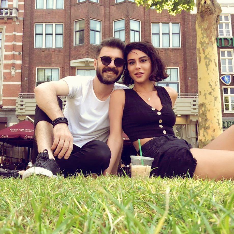 ''Hıyar baba''nın karısının güzelliği olay oldu. - Resim : 1