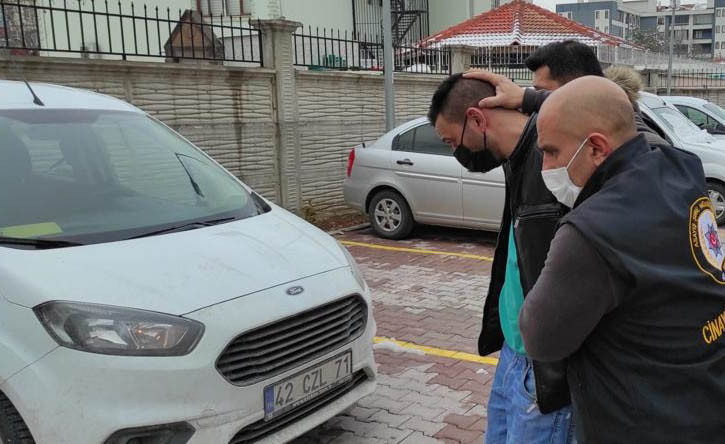 Kayınvalidesini öldürüp eşini yaralamıştı! Suç makinesi çıktı... - Resim : 8