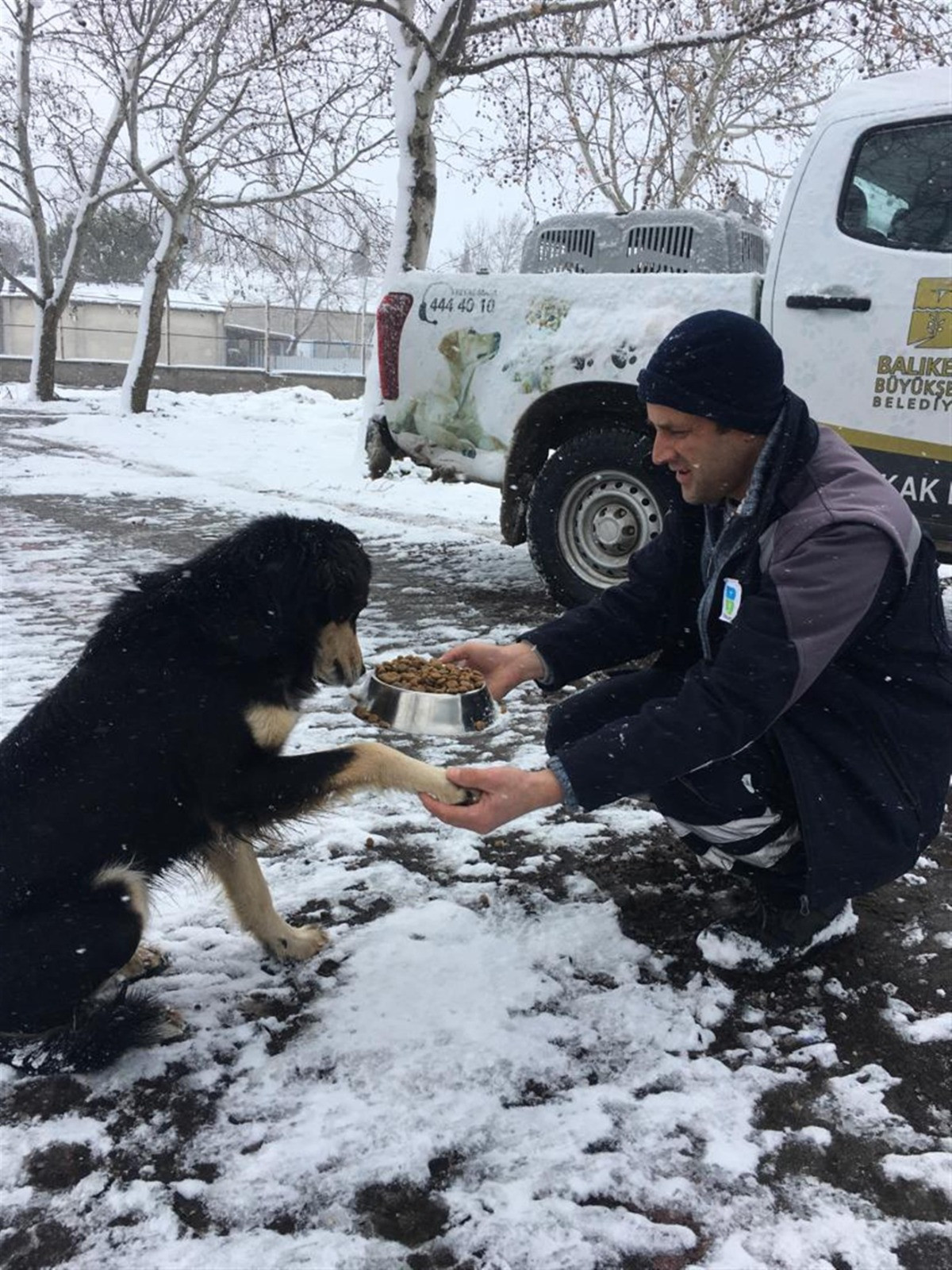 Balıkesir kırsalında karla mücadele çalışması devam ediyor - Resim : 3