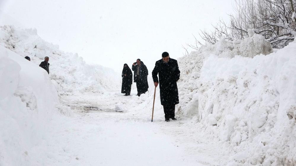 Muş’ta kar bir köyü yuttu - Resim : 3