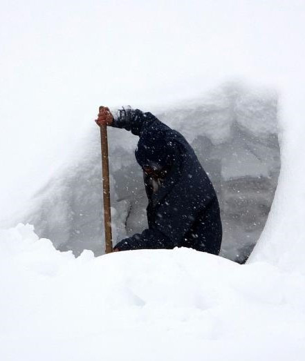 Muş’ta kar bir köyü yuttu - Resim : 8