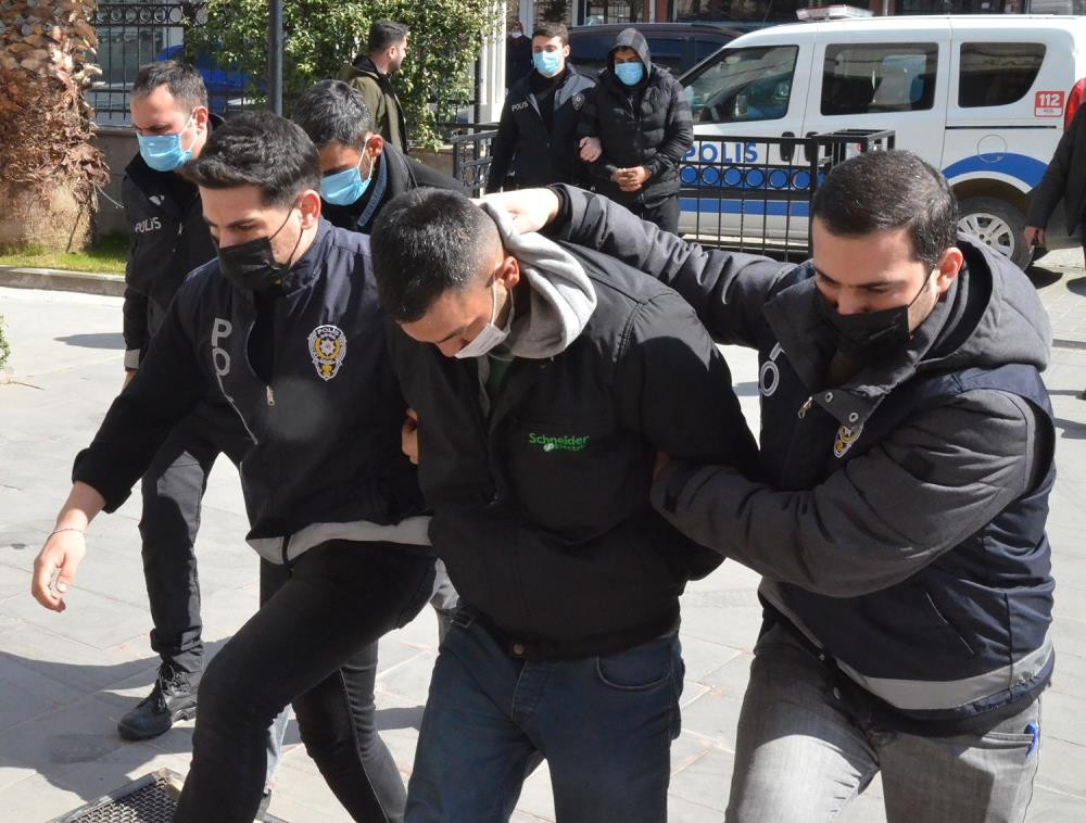 Kan donduran cinayette 3 gözaltı - Resim : 2