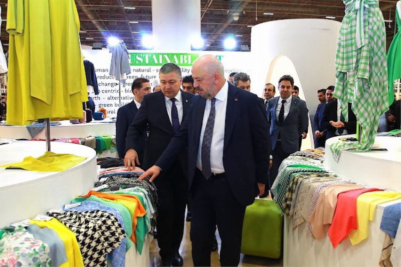 Tekstilde ihracat hedefi 15 milyar dolar - Resim : 1