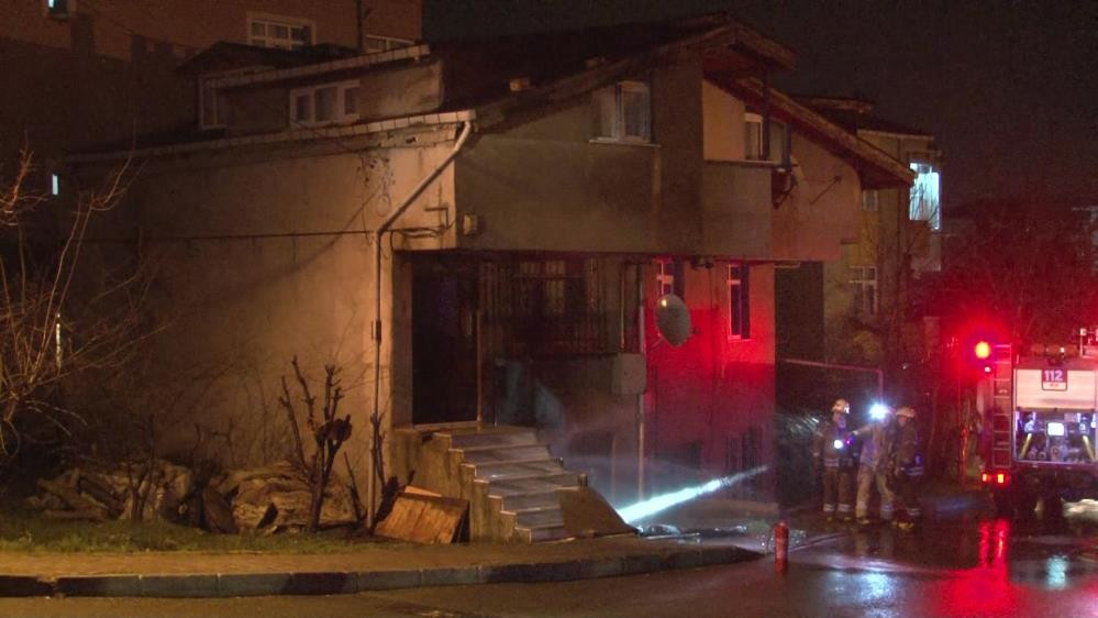 Ümraniye'de korku dolu anlar. Bomba gibi patladı - Resim : 2