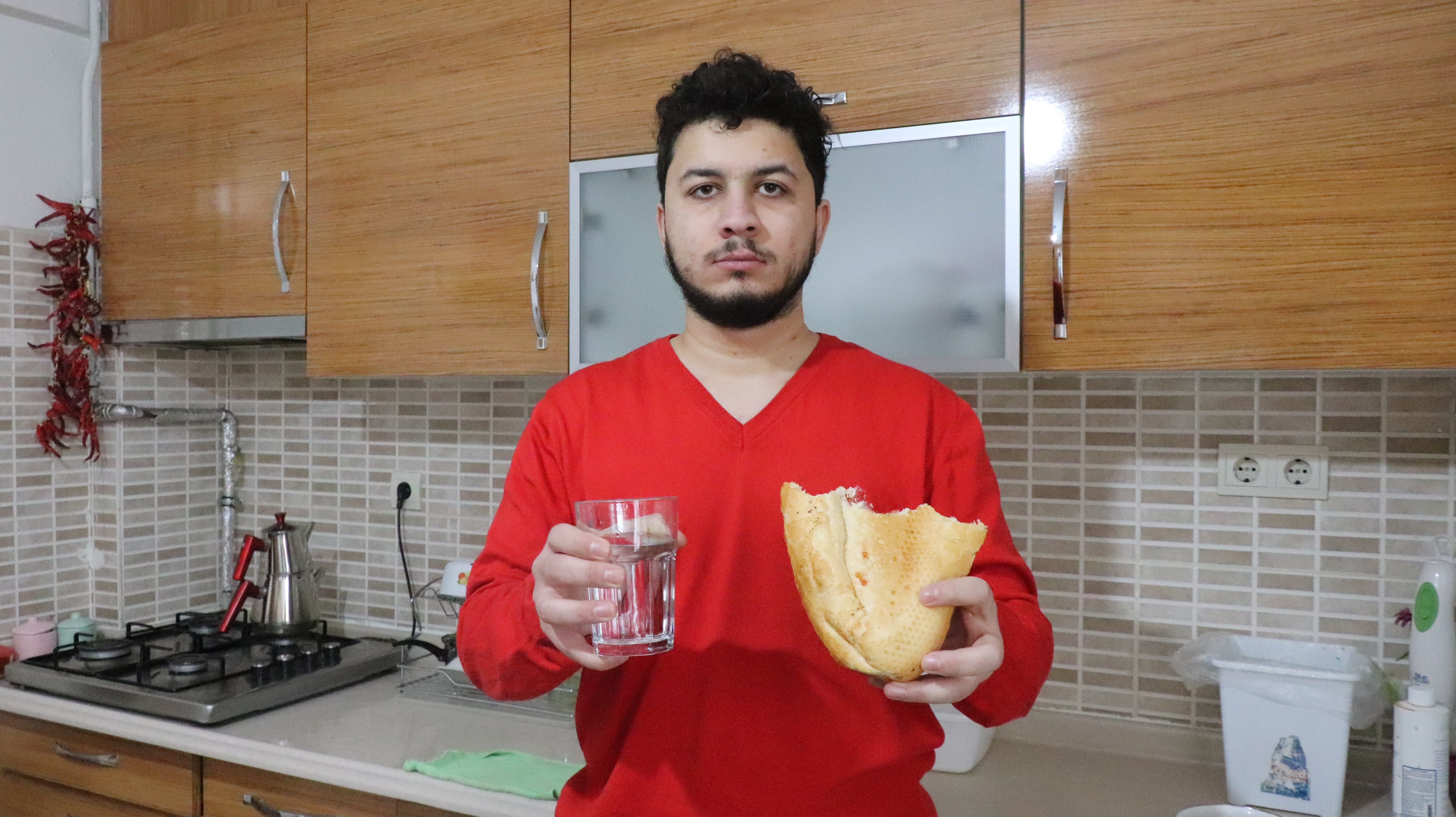 Hastalığı ile tıp tarihine geçti. Doktorlar tanı bile koyamıyor - Resim : 3