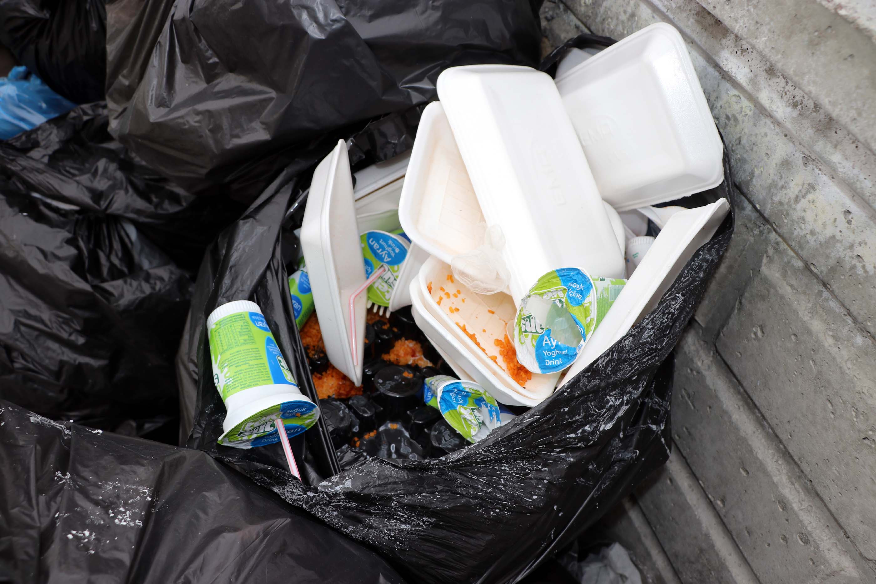 Kayseri'de 220 öğrenci, pilavdan zehirlendi - Resim : 7