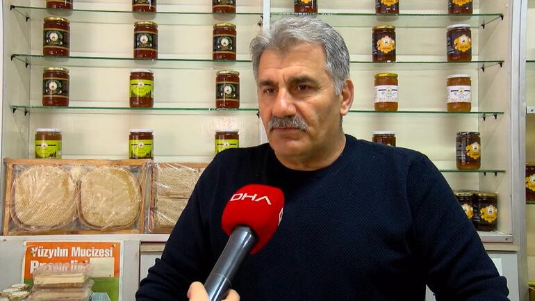 Süzme balda büyük oyun - Resim : 2