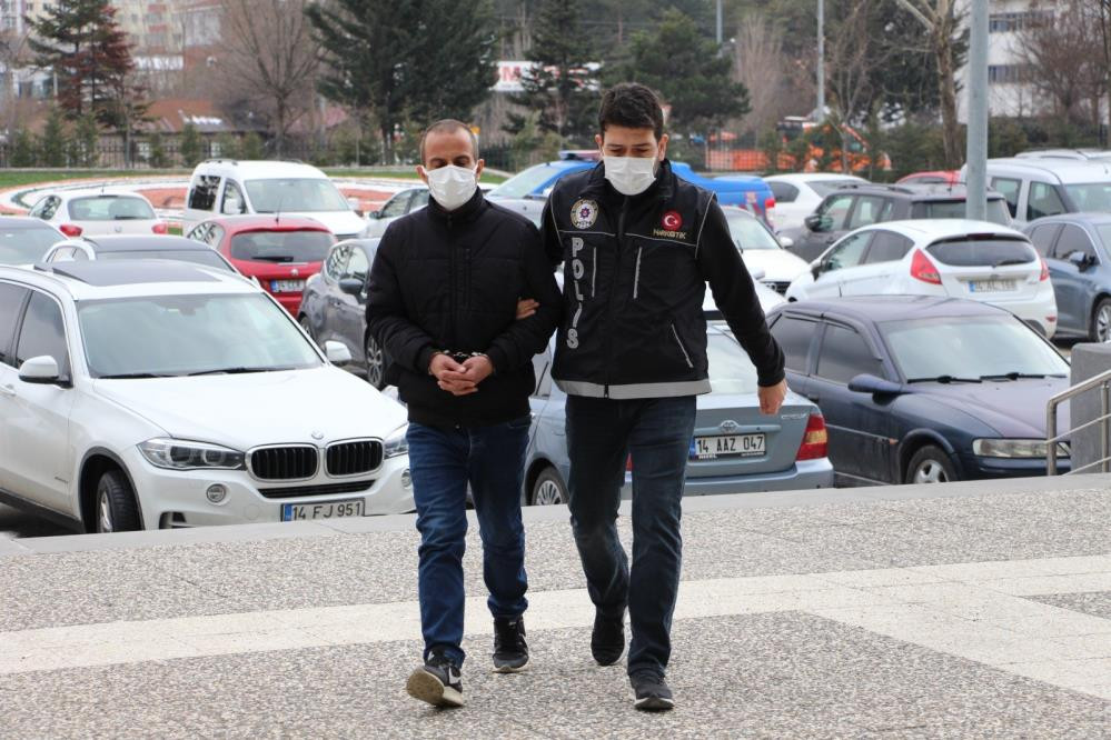 Röntgen filmine bakan doktorların ağzı açık kaldı - Resim : 1