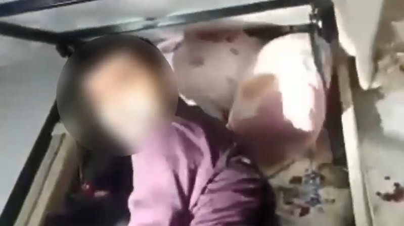 Suç makinesi bazanın altında yakalandı - Resim : 2