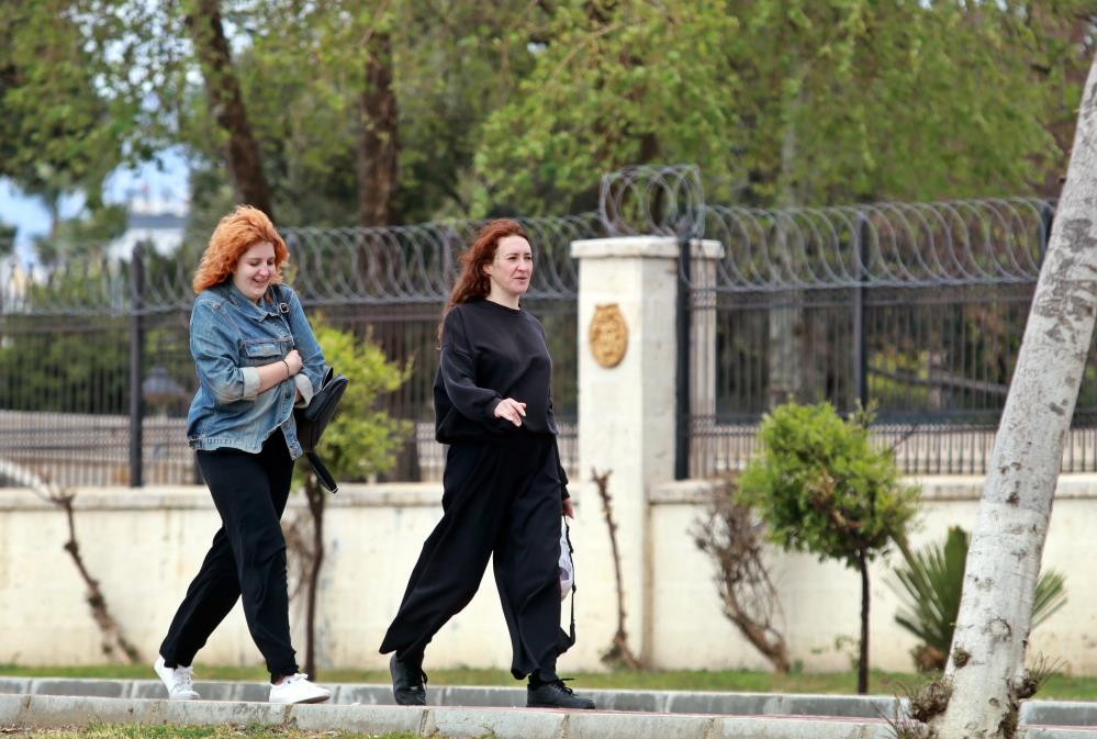 Antalya’da hava bir anda buz kesti - Resim : 3