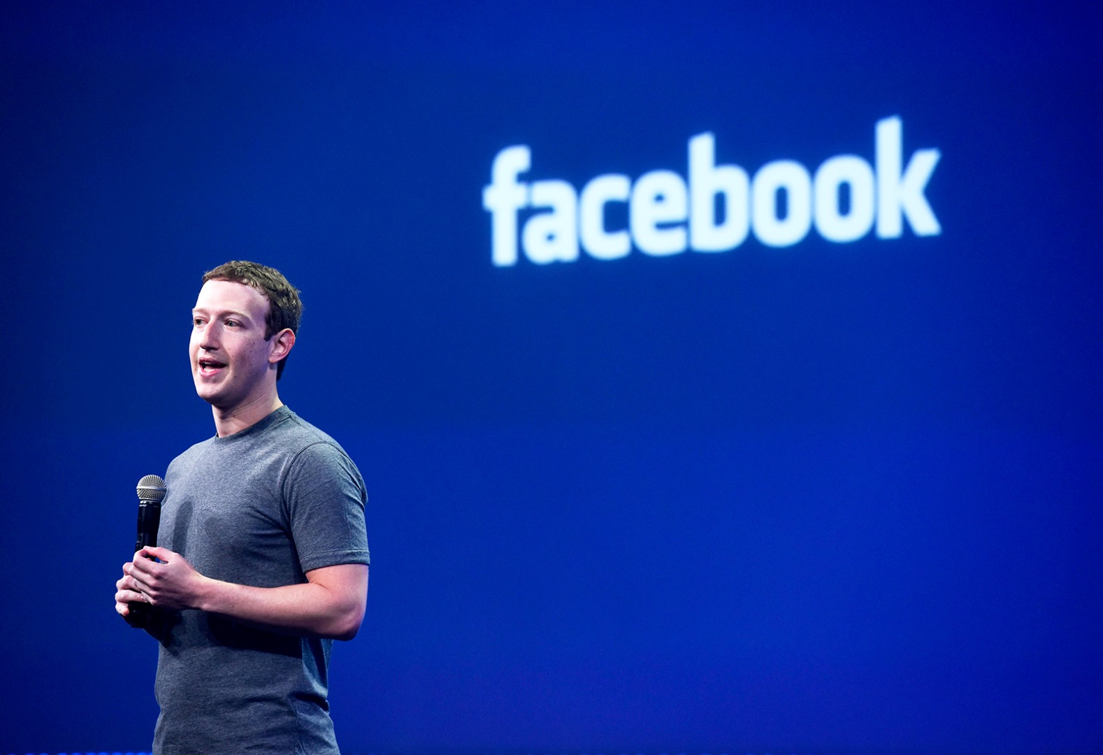 Ο Meta, με νέο όνομα, θα λάβει μια εκπληκτική προμήθεια για την πώληση του Metaverse: Ο Mark Zuckerberg είναι χαρούμενος