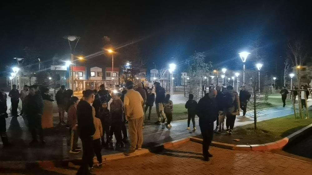 13 yaşındaki gence bıçaklı saldırı - Resim : 2