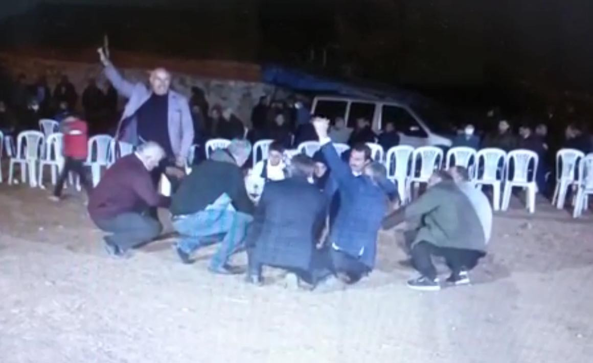 Kütahya'daki 4 muhtara 'maganda' soruşturması - Resim : 5