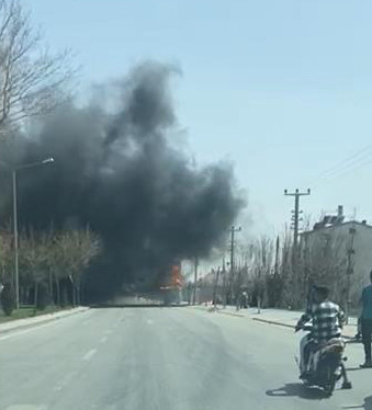 Balata temizleme spreyi yüklü kamyon alev alev yandı - Resim : 5