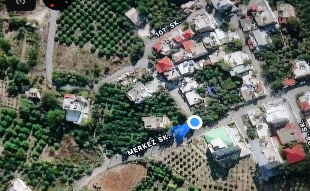 200 kişi 3 köpekle kayıp çocuğu aradı - Resim : 3