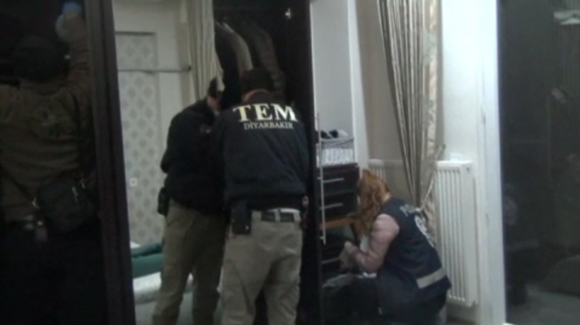 PKK’ya para aktaran 44 kişi hakkında gözaltı kararı - Resim : 2