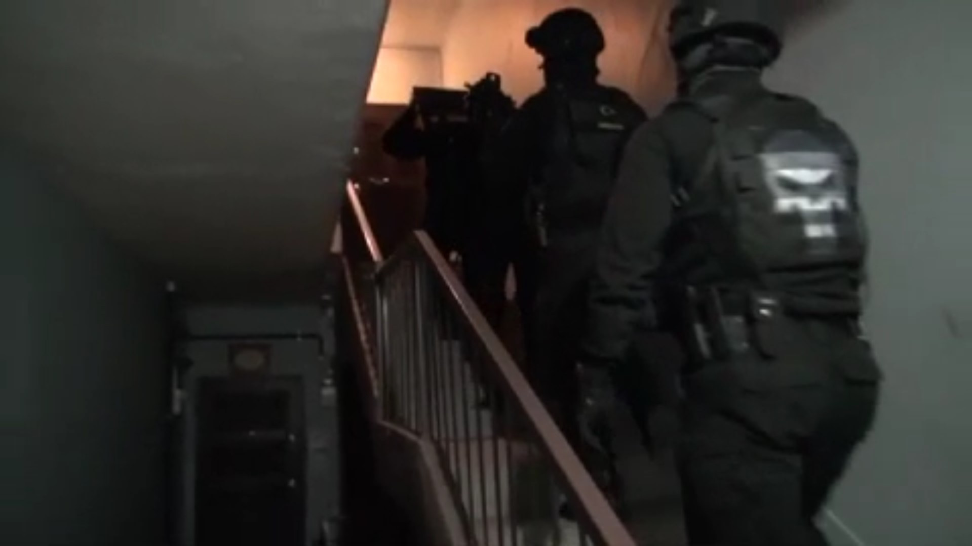 PKK’ya para aktaran 44 kişi hakkında gözaltı kararı - Resim : 4