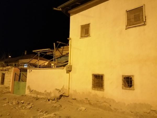 Tartıştığı anneannesini elleriyle boğdu - Resim : 2