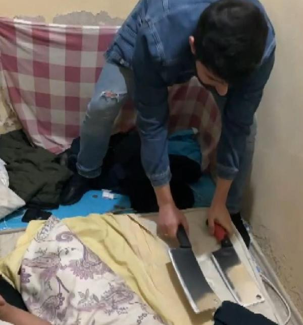 Taksim Meydanı'ndan kaçırılan 4 Nepalli turist operasyonla kurtarıldı - Resim : 2