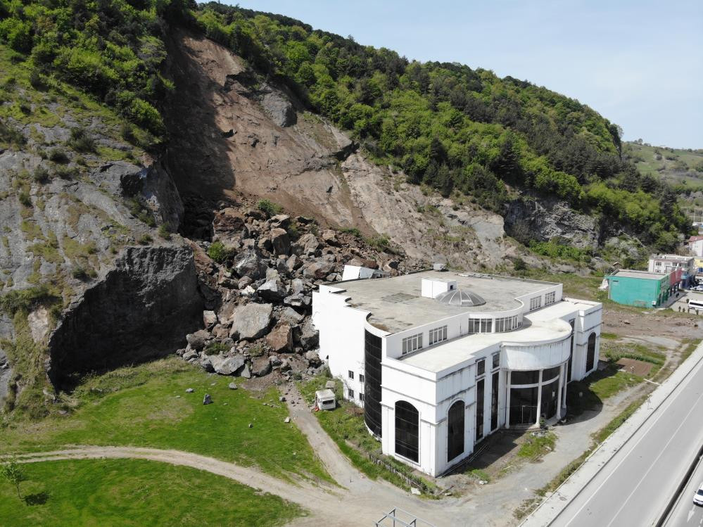 Samsun'da faciadan dönüldü, Yürekler ağza geldi - Resim : 1