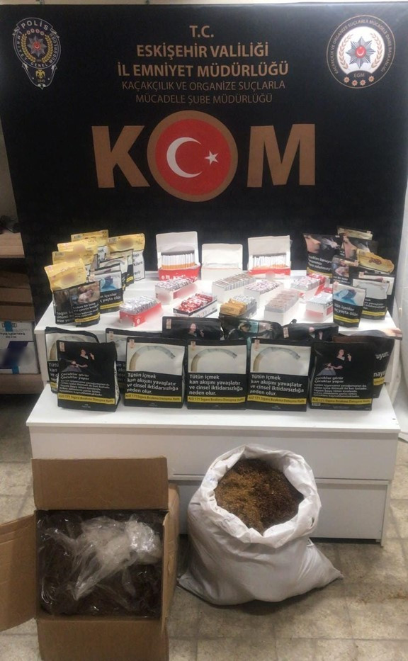 Eskişehir’de kaçak tütün operasyonu - Resim : 1
