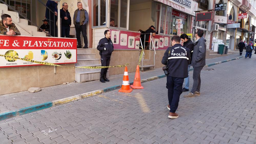 Tekirdağ'da husumetlisini vurup polise teslim oldu - Resim : 1